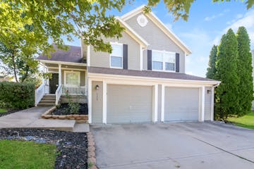 113 N OXFORD DR RAYMORE, MO 64083